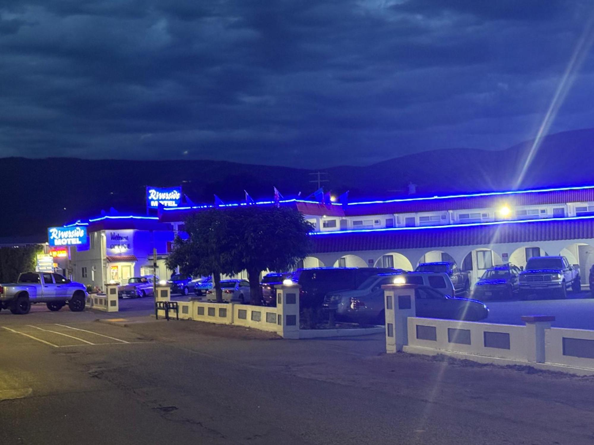 Riverside Motel Pentiction Zewnętrze zdjęcie